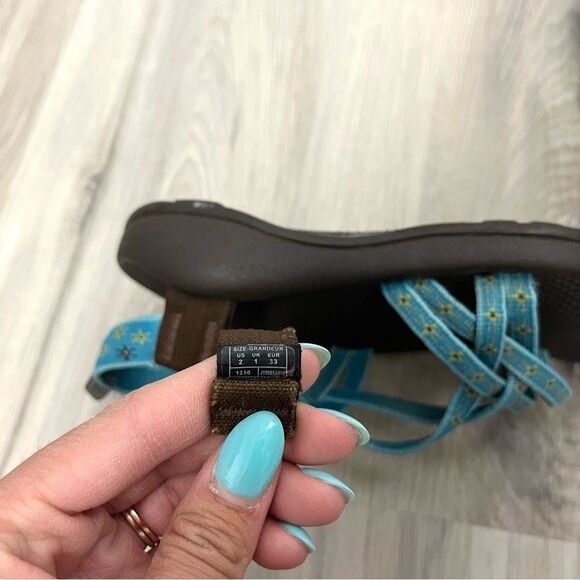 Chaco Sandals Girls 2 Z/1 Blue Double Strap Outdoor - Picture 6 of 7